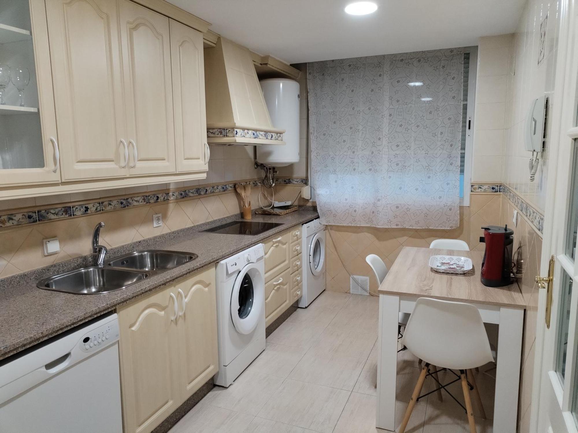 Apartamento Con Parking Privado Gratis Incluido Cordoba Luaran gambar
